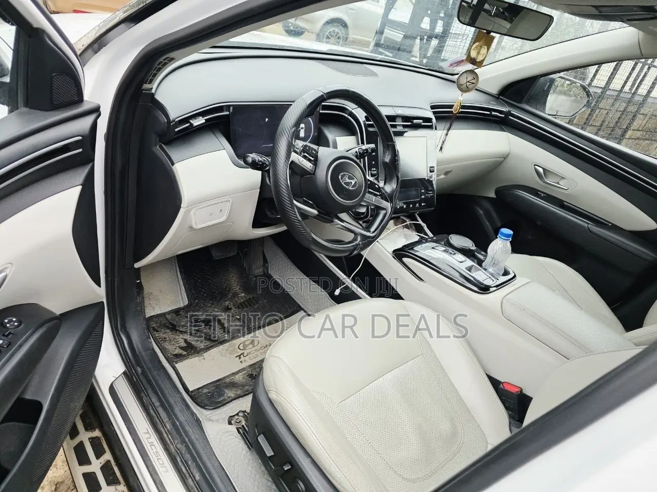 Hyundai Tucson 2022 White