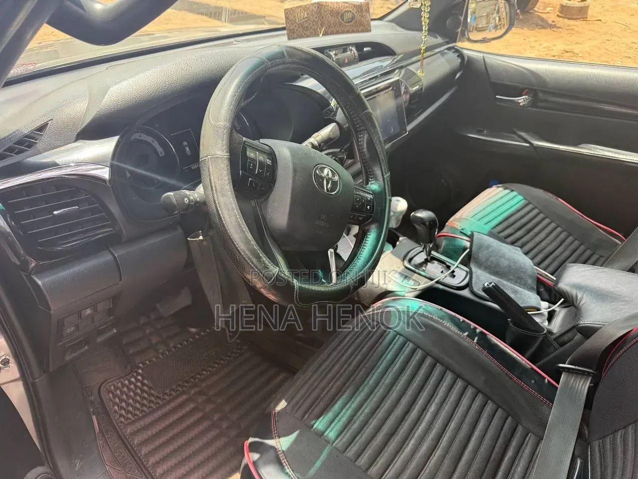 Toyota Hilux 2021 Gray