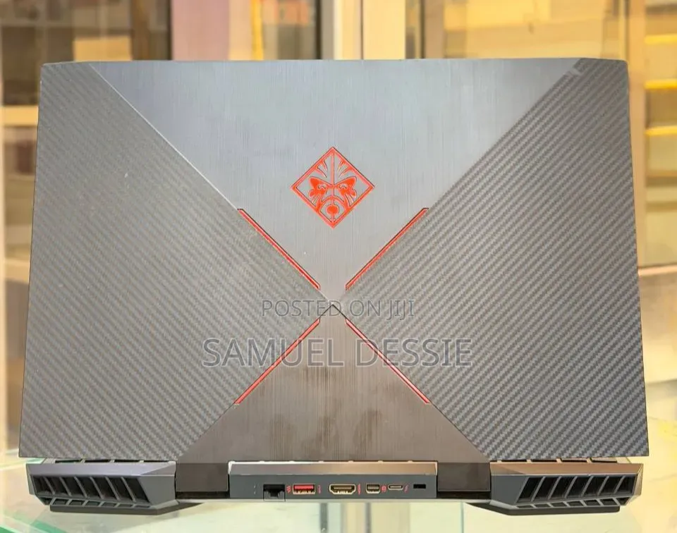 New Laptop HP Omen X 8GB Intel Core i7 SSD 256GB