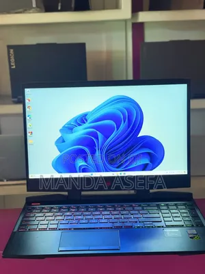 New Laptop HP Omen X 8GB Intel Core i5 SSD 256GB