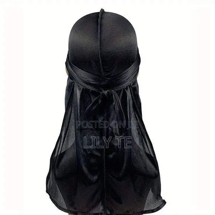 This Is a Black, Silky-Material Durag