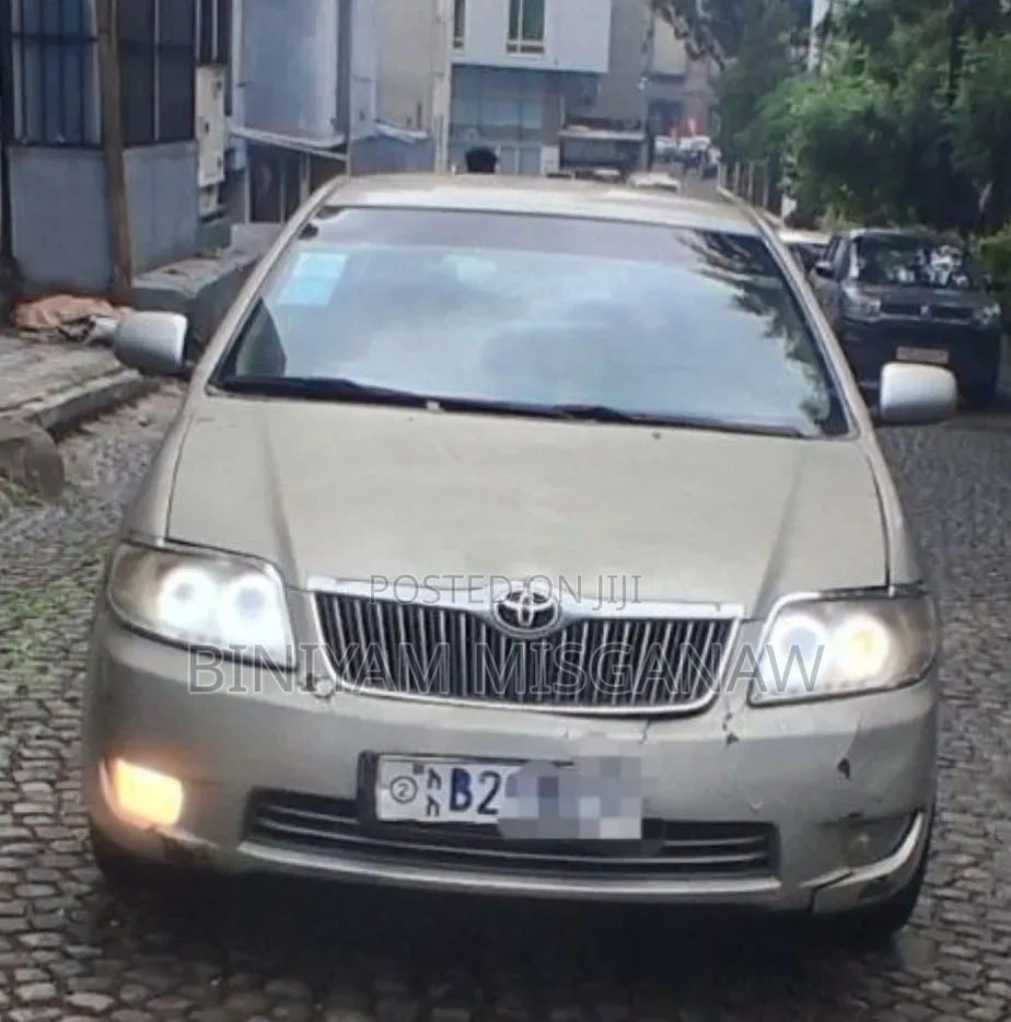 Toyota Corolla 2007 Gold