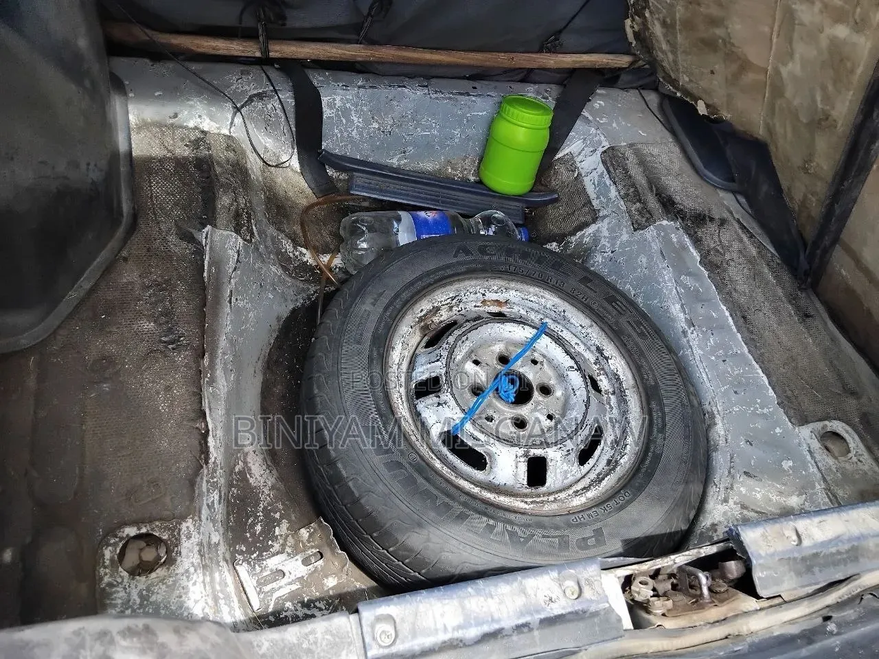 Toyota Corolla 1984 Silver