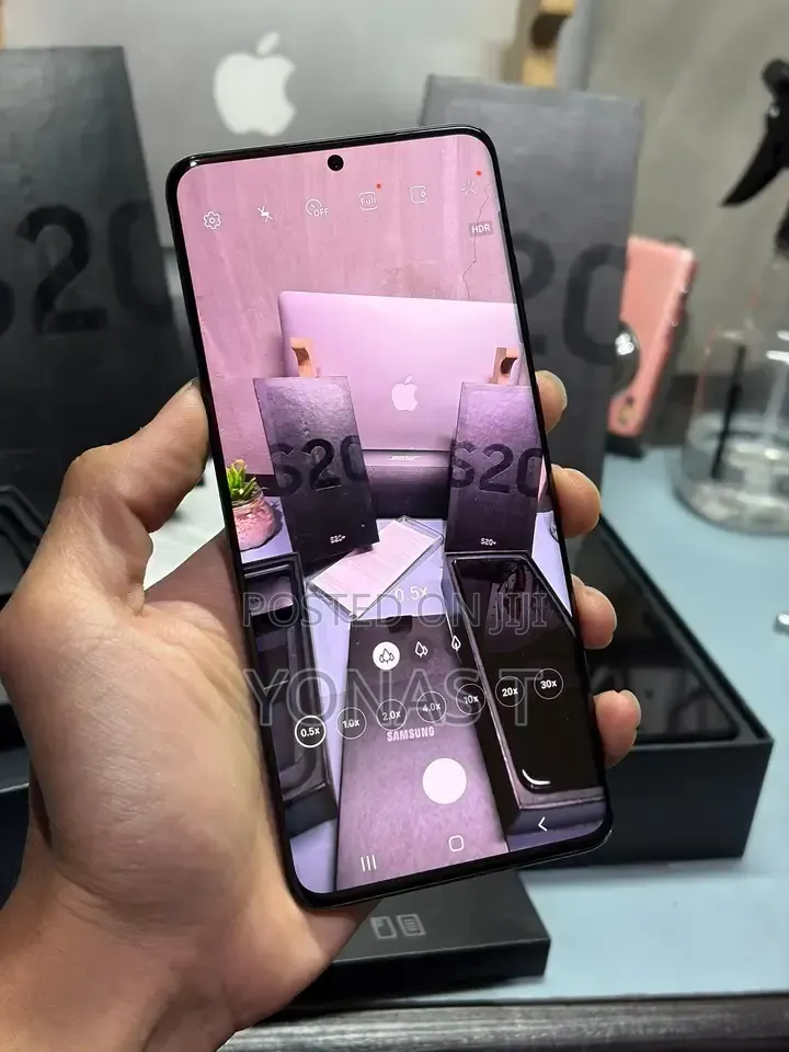 New Samsung Galaxy S20+ 5G 256 GB Black