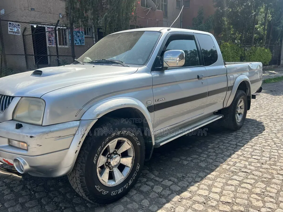 Nissan Dualis 2005 Silver