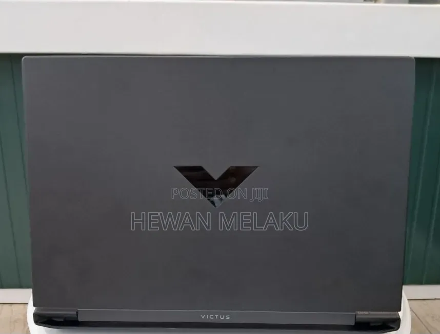 New Laptop HP Victus 15 16GB Intel Core i5 SSD 512GB
