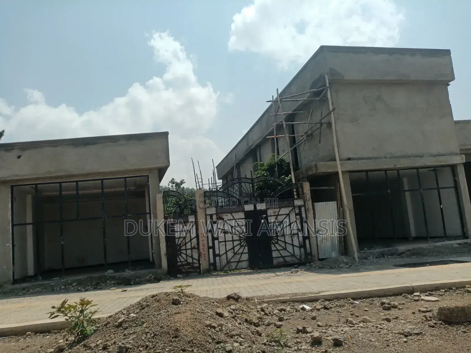 18bdrm Apartment in Dukem Bishoftu, East Shewa for sale