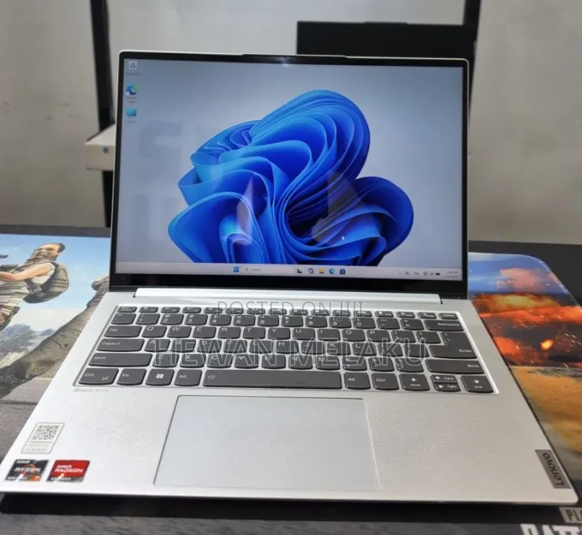 New Laptop Lenovo Ideapad 3 16GB AMD Ryzen 7 SSD 512GB