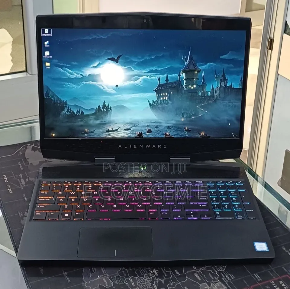 New Laptop Alienware 15 16GB Intel Core i5 HDD+SSD 512GB