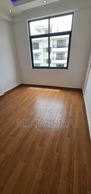 2bdrm Apartment in አያት ኖሆ ሪልእስቴት, Bole for sale