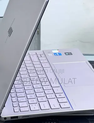 New Laptop HP Pavilion 14 16GB Intel Core i7 SSD 1T