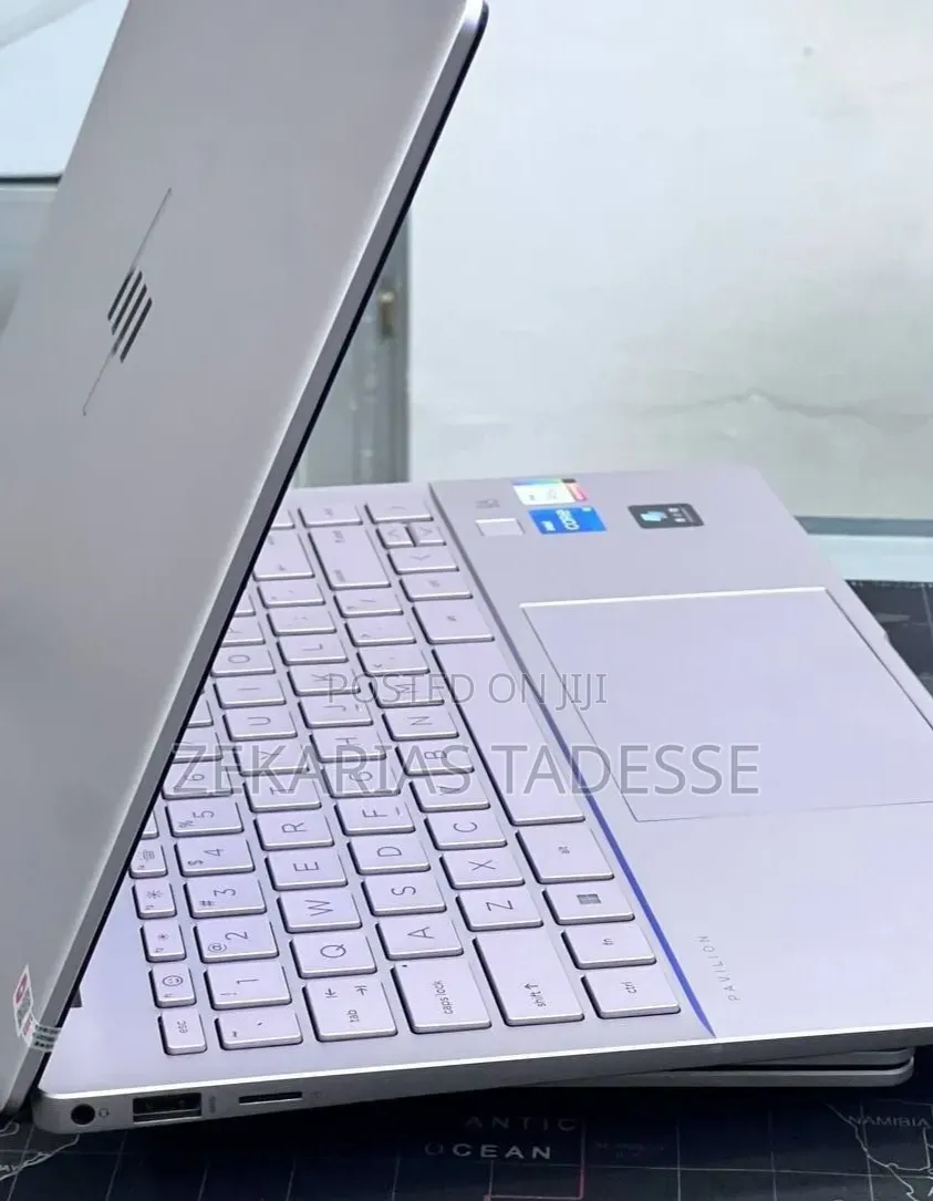 New Laptop HP Pavilion 14 16GB Intel Core i7 SSD 1T