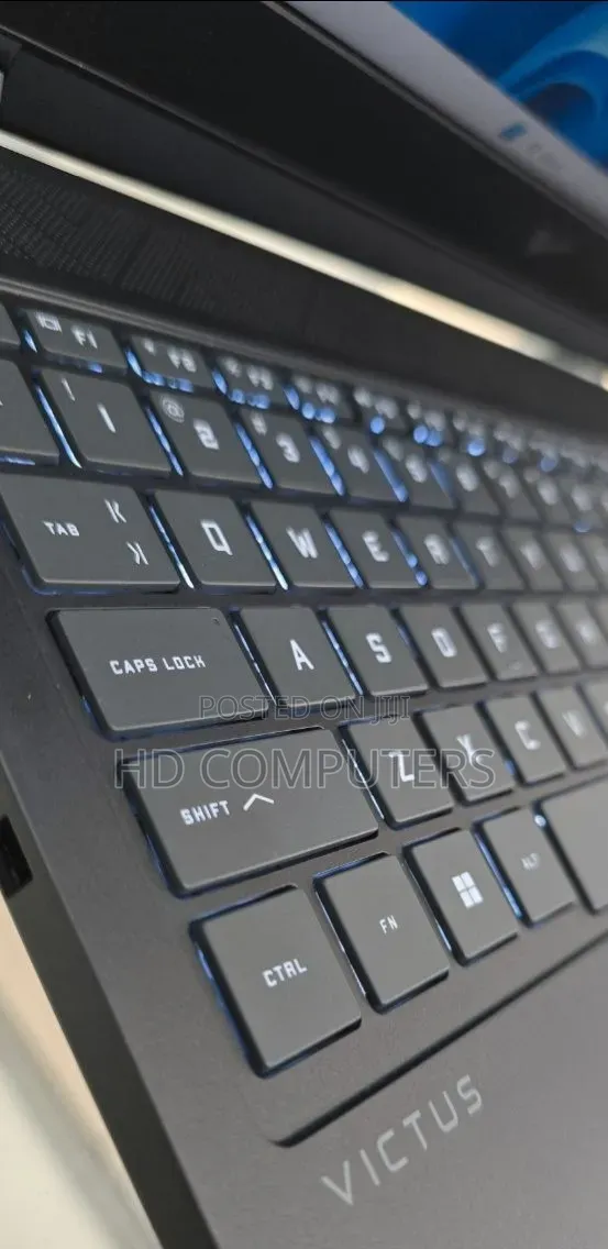 New Laptop HP Victus 16 16GB Intel Core i7 SSD 1T