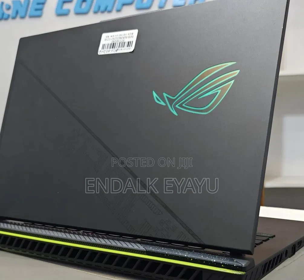 New Laptop Asus ROG Strix G15 16GB Intel Core i9 SSD 1T
