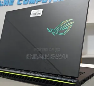 New Laptop Asus ROG Strix G15 16GB Intel Core i9 SSD 1T