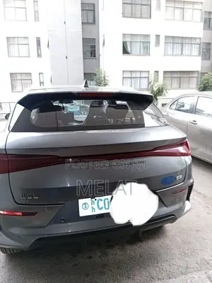 BYD E2 43 kWh 94 hp FWD 2025 Gray