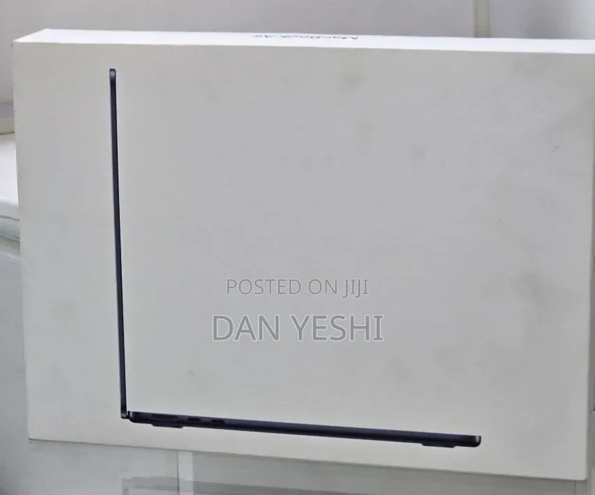 New Laptop Apple MacBook Air 2026 M5 16GB Apple M5 SSD 512GB
