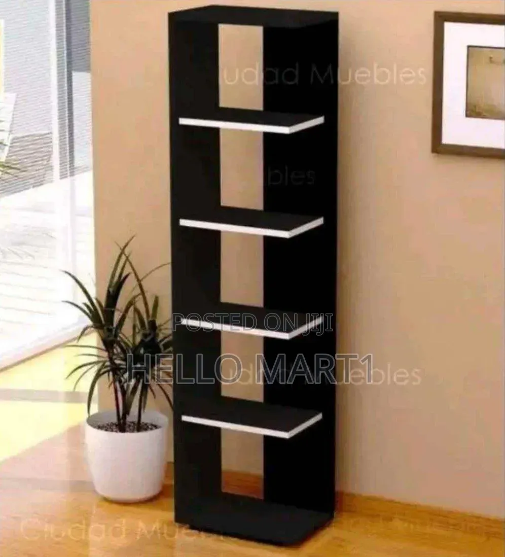 Corner Book Shelf