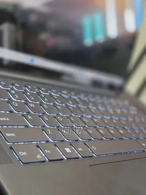 New Laptop Lenovo Yoga 7i 16GB AMD Ryzen 7 SSD 512GB