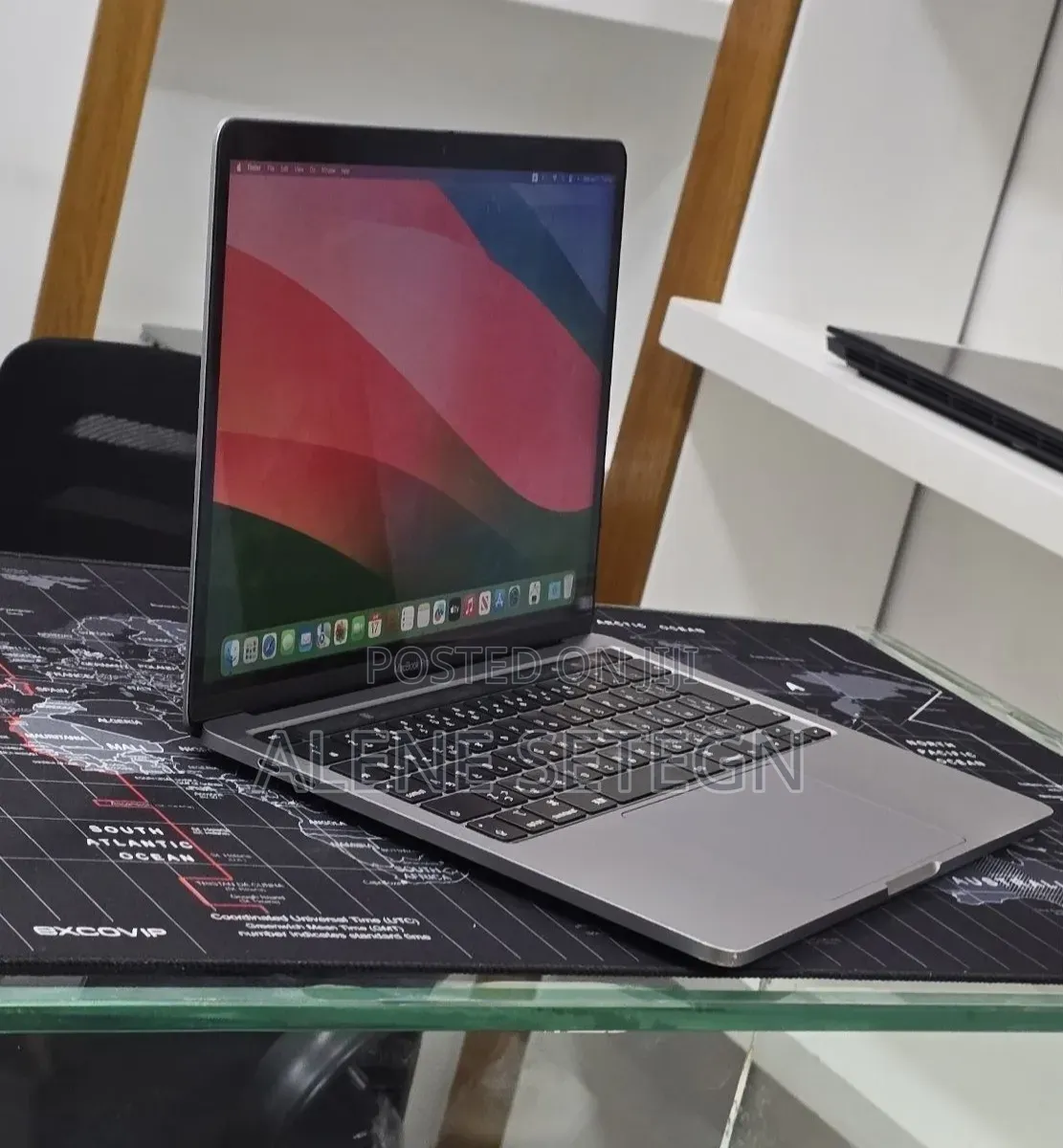 New Laptop Apple MacBook Pro 2020 M1 16GB Apple M1 Pro HDD 512GB