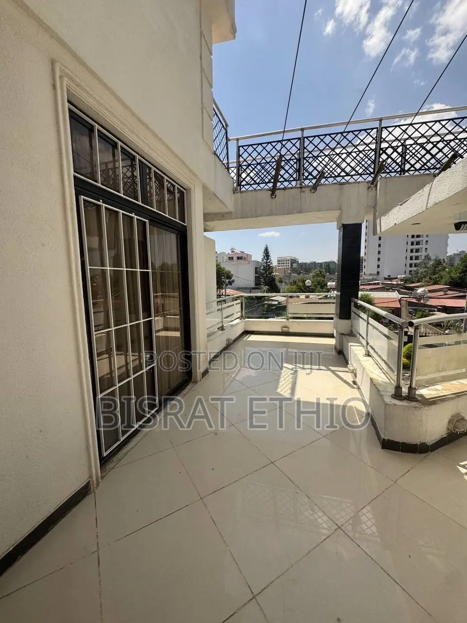 7bdrm Villa in Bole Emperial for sale