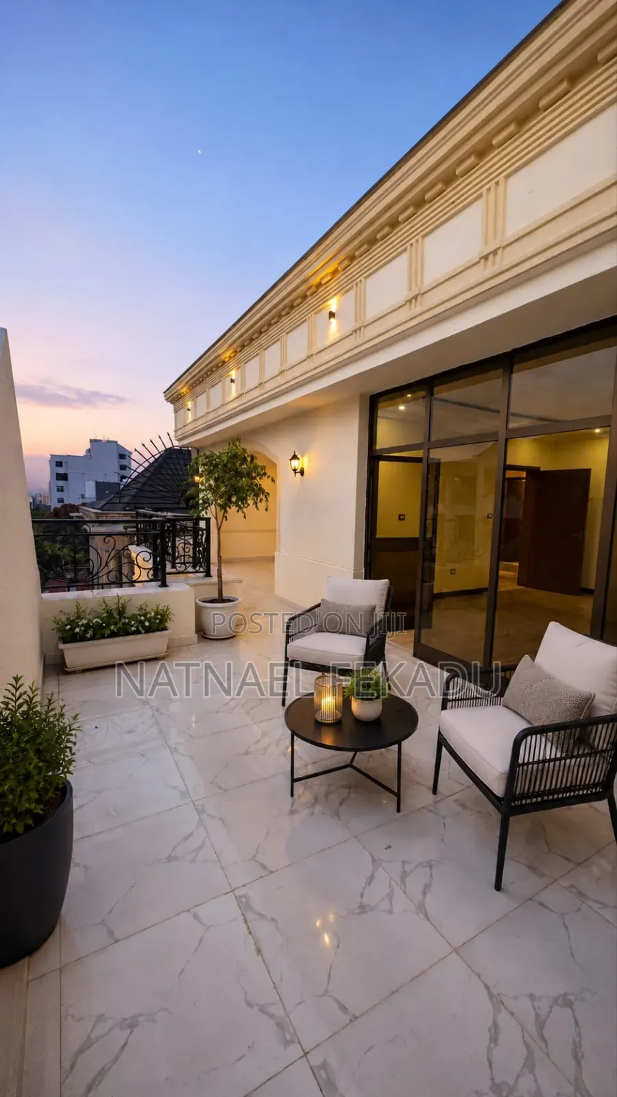 11bdrm House in Luxury Apartments, Lideta for rent