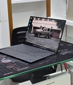 New Laptop Dell XPS 13 16GB Intel Core i7 SSD 512GB