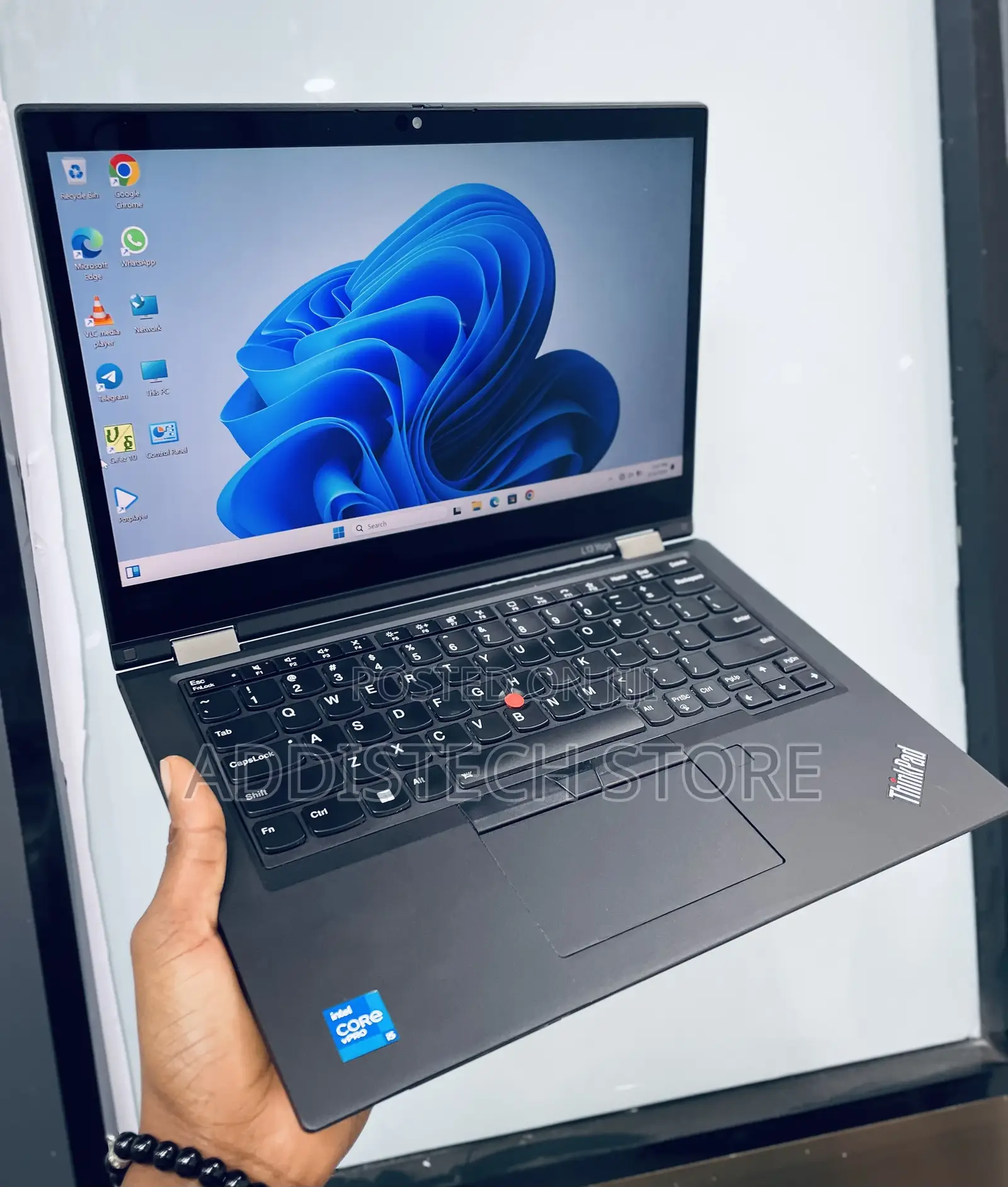 New Laptop Lenovo ThinkPad Yoga 16GB Intel Core i5 SSD 512GB