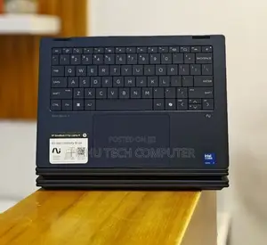 New Laptop HP OmniBook 5 Flip 16GB Intel Core Ultra 7 SSD 1T