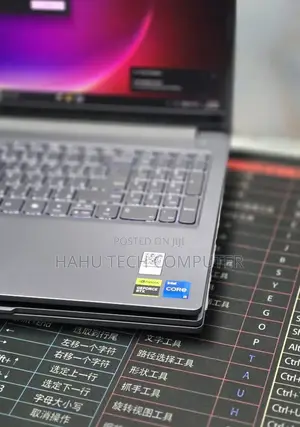 New Laptop Lenovo LOQ 15AHP10 12GB Intel Core i5 SSD 512GB