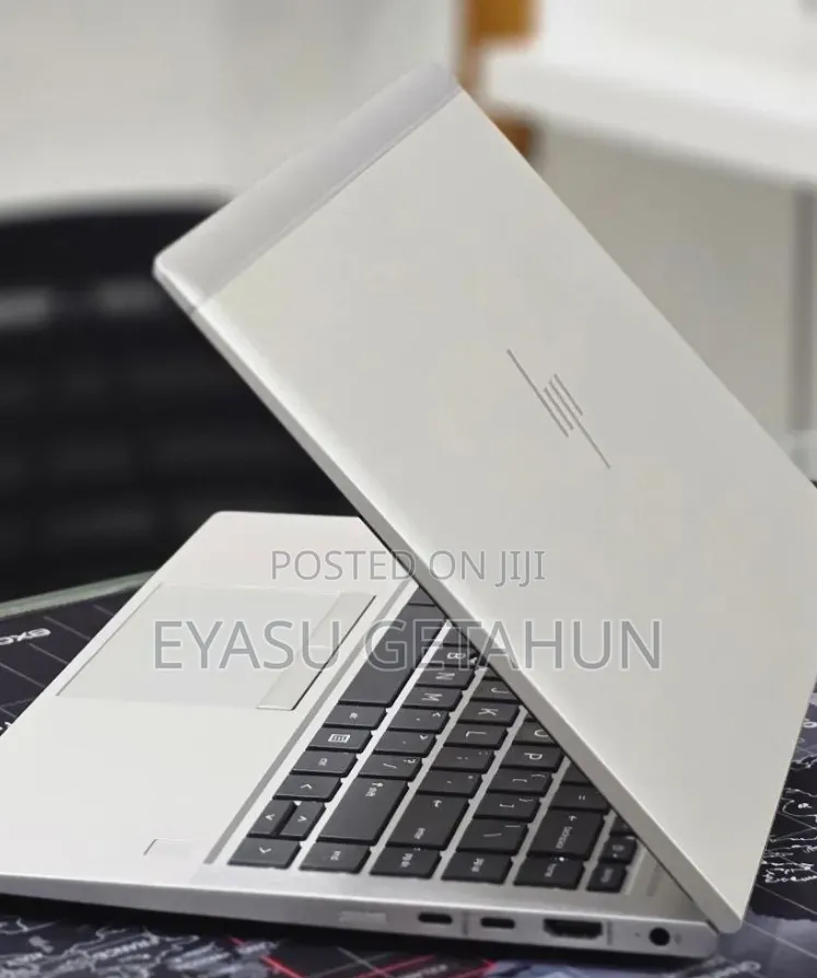 New Laptop HP EliteBook 845 G8 16GB AMD Ryzen 7 SSD 512GB