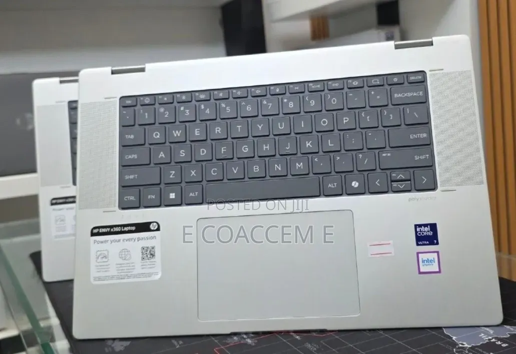 New Laptop HP 32GB Intel Core Ultra 7 SSD 1T