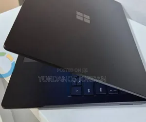 New Laptop Microsoft Surface Laptop 3 8GB Intel Core i5 SSD 256GB