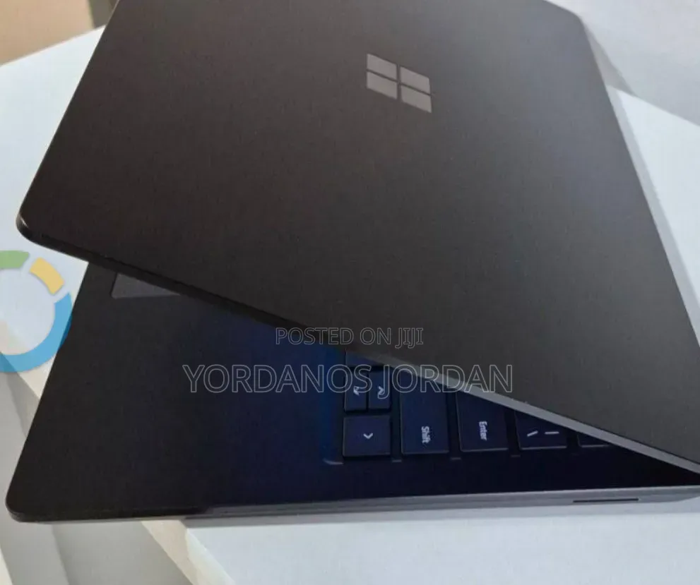 New Laptop Microsoft Surface Laptop 3 8GB Intel Core i5 SSD 256GB