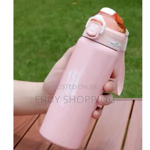 A Versatile Bottle for the Whole Family,
