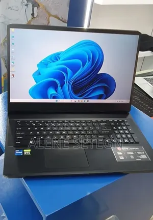 New Laptop MSI GP75 Leopard 16GB Intel Core i7 SSD 1T