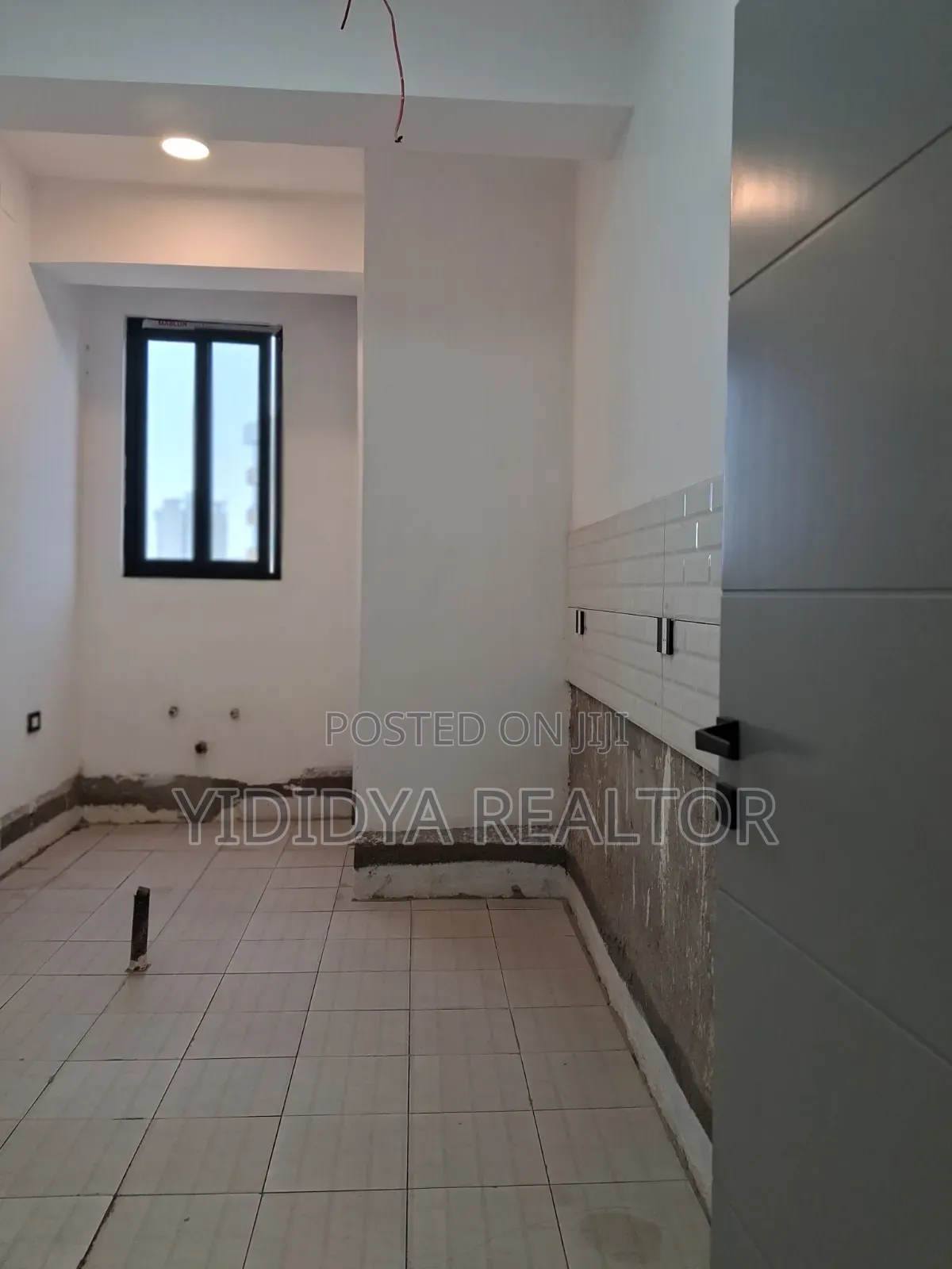 Furnished 1bdrm Apartment in ቪስኮ ሪልስቴት, Arada for sale