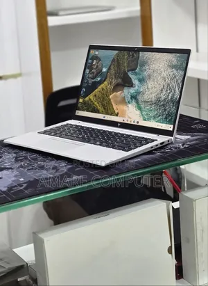 New Laptop HP EliteBook 845 G8 16GB AMD Ryzen 7 SSD 512GB