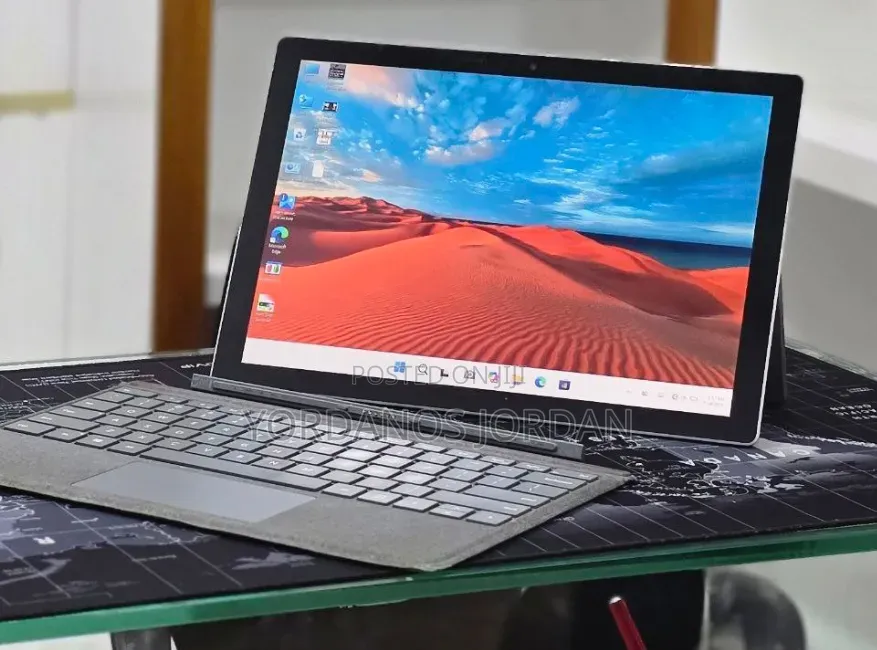 New Laptop Microsoft Surface Pro 7+ 16GB Intel Core i5 SSD 256GB