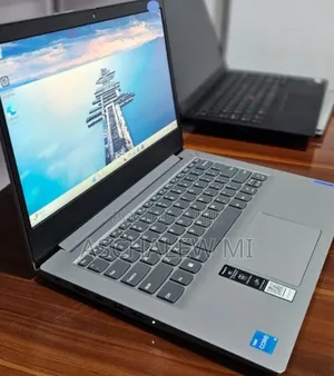 New Laptop Lenovo IdeaPad 1 8GB Intel Core i3 SSD 256GB