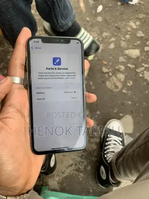 Apple iPhone XS 64 GB White