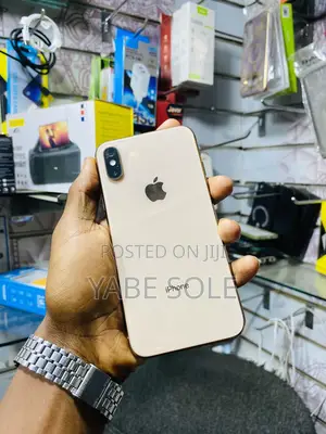 Apple iPhone XS 64 GB Bronze