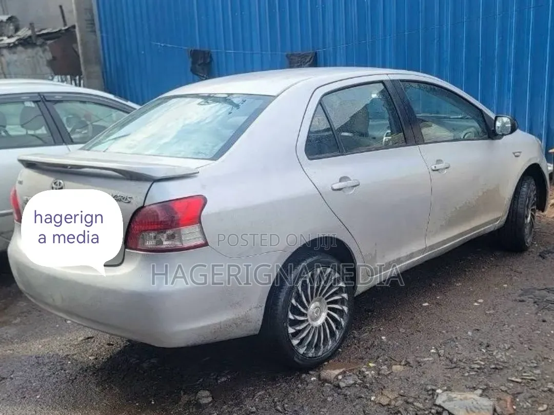 Toyota Yaris 2007 Silver