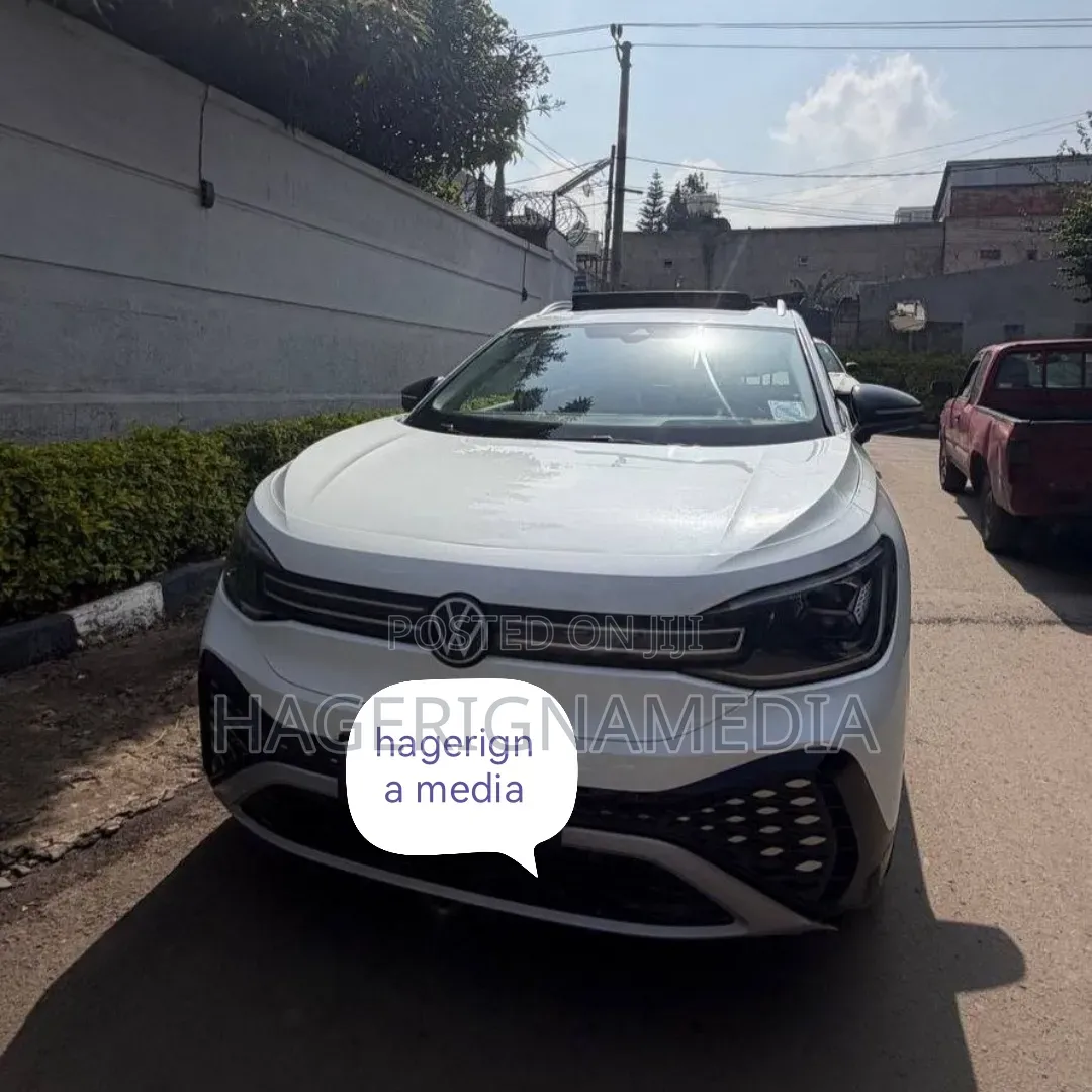 Volkswagen ID.6 2025 White