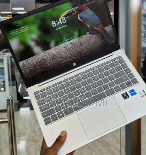 New Laptop HP Stream Notebook 16GB Intel Core i7 SSD 512GB
