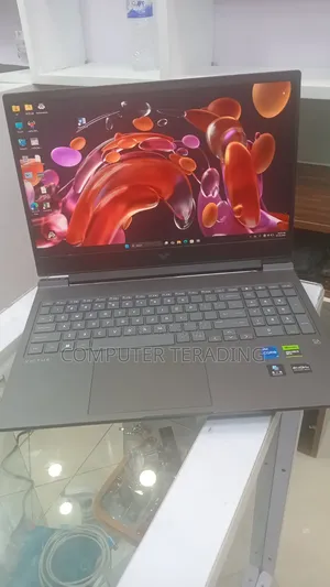New Laptop HP Victus 16 16GB Intel Core i7 SSD 1T