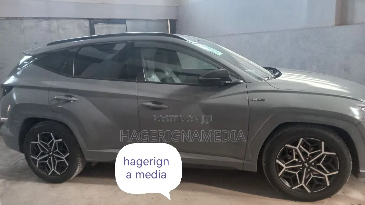 Hyundai Tucson 2022 Gray