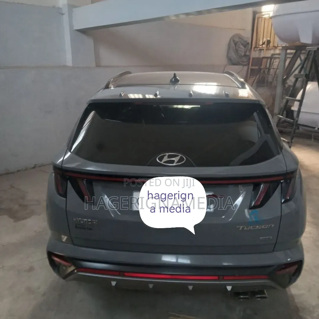 Hyundai Tucson 2022 Gray