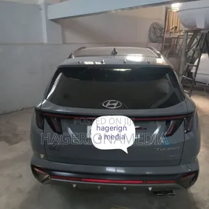 Hyundai Tucson 2022 Gray