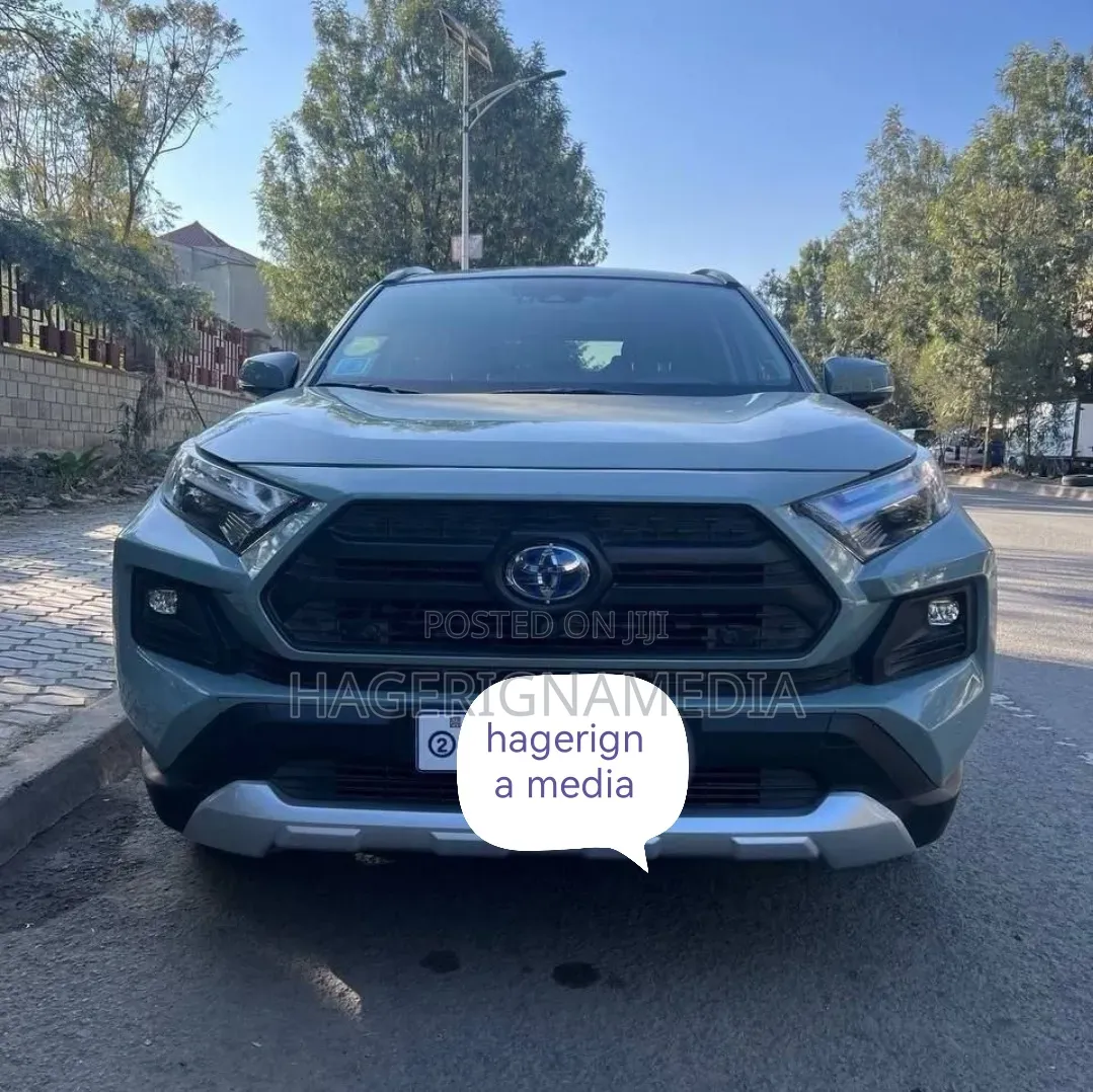 Toyota RAV4 2023 Ivory